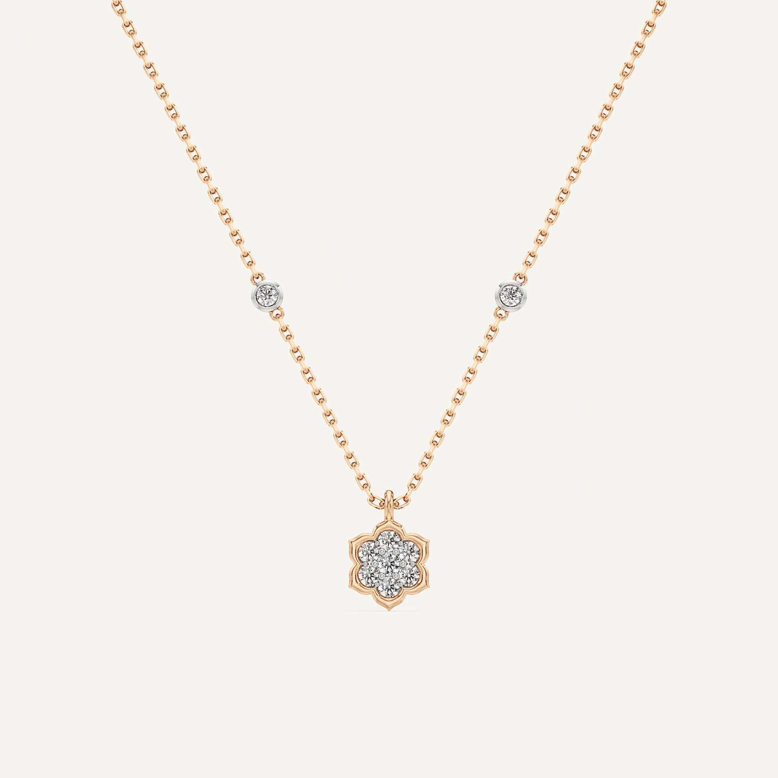 Daisy Cluster Round Diamond