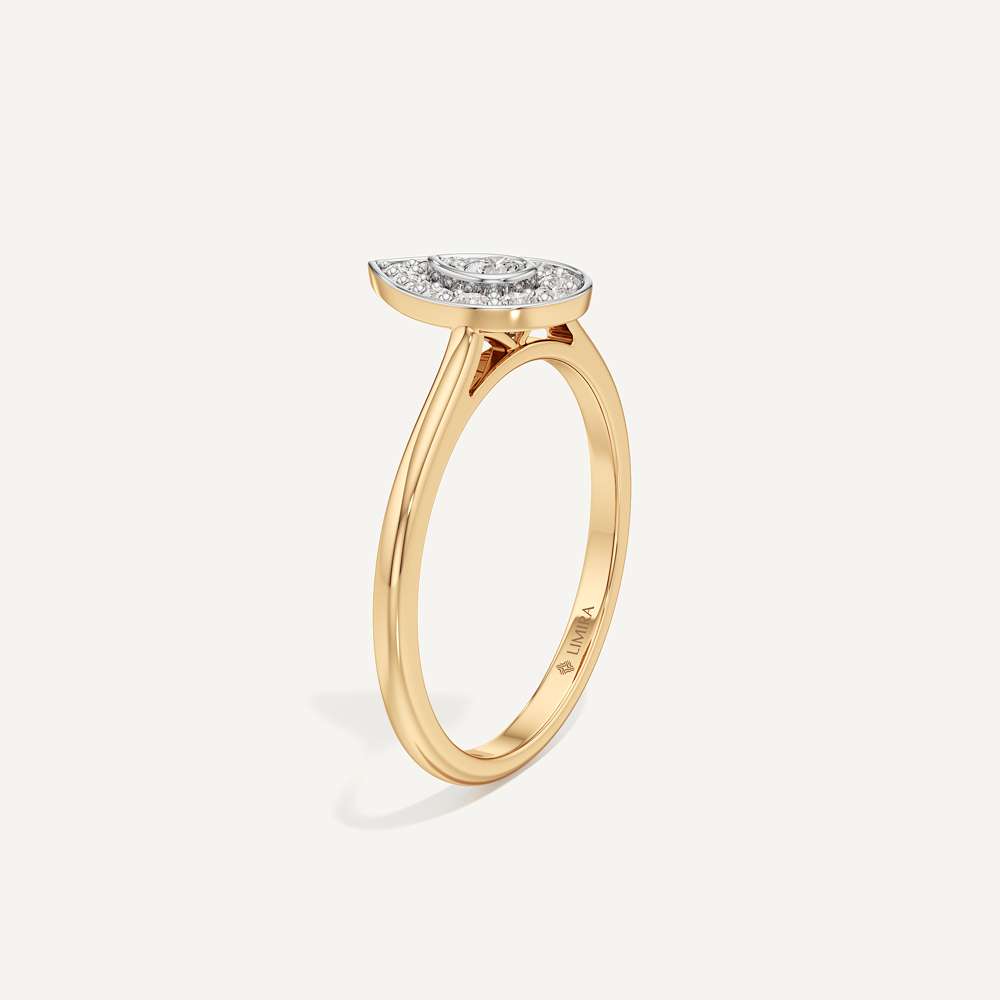 Majestic Pear Diamond Ring