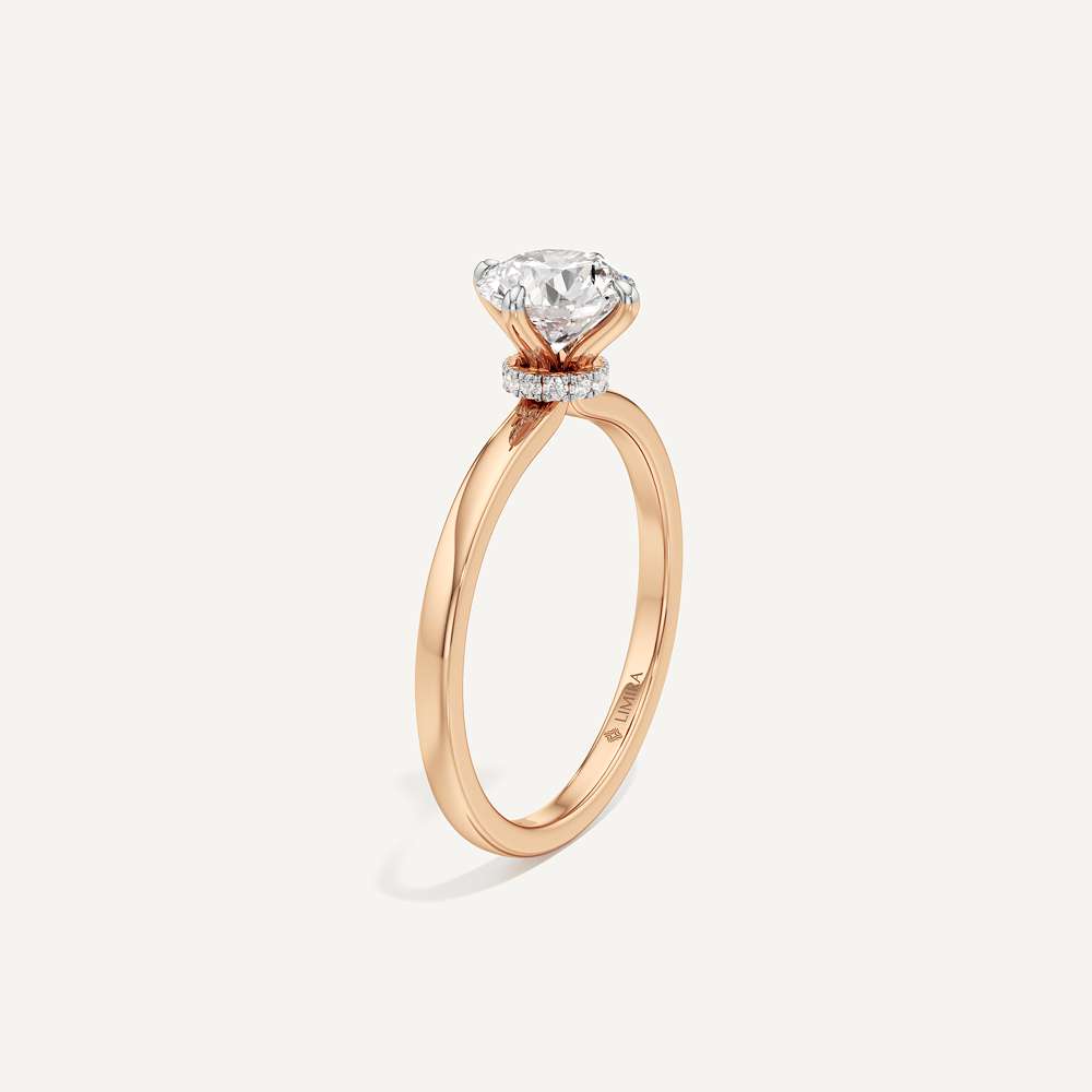 Aurelia Minimalist Round Solitaire